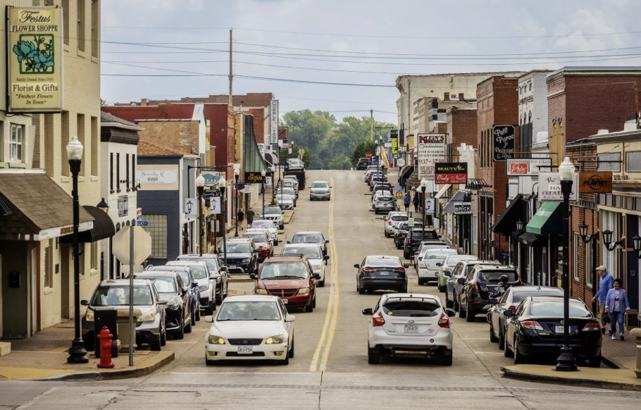 Festus Missouri neighborhood garage door repair service area
